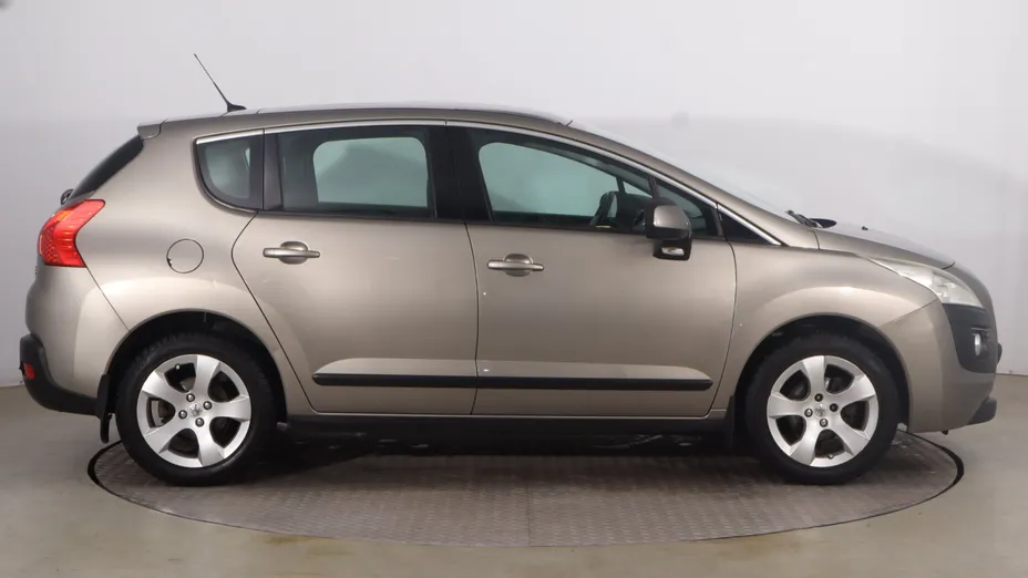 Peugeot 3008 -