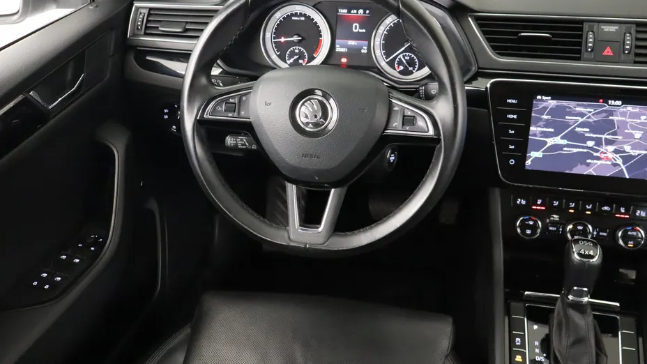 Skoda Superb -