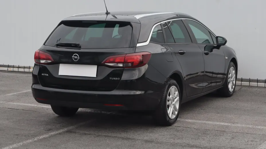 Opel Astra -