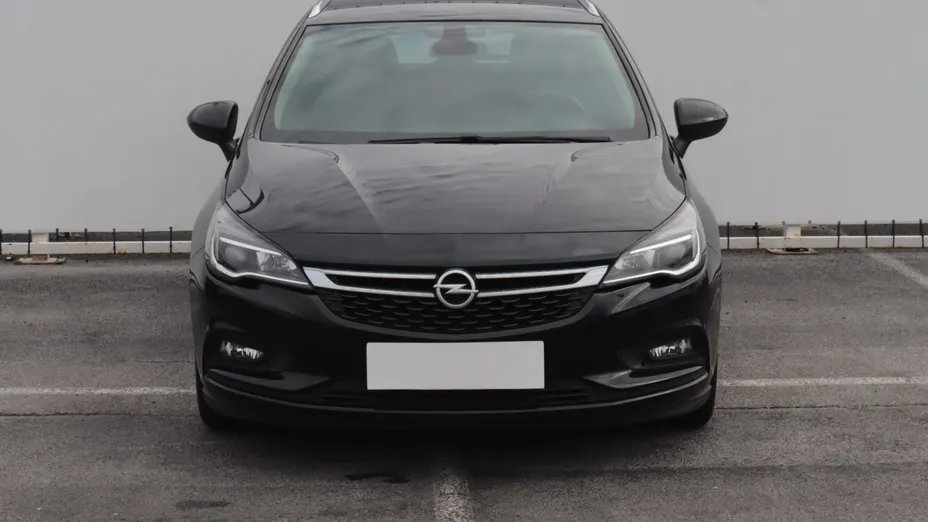 Opel Astra -