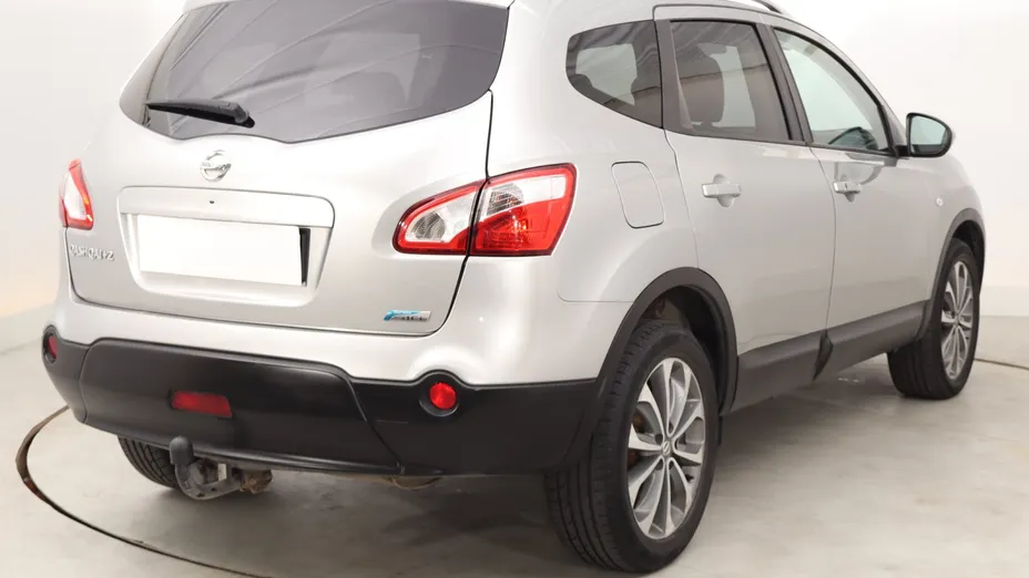 Nissan Qashqai+2 -