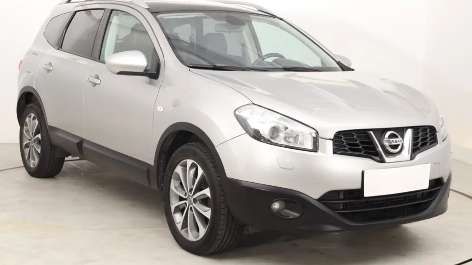 Nissan Qashqai+2 -