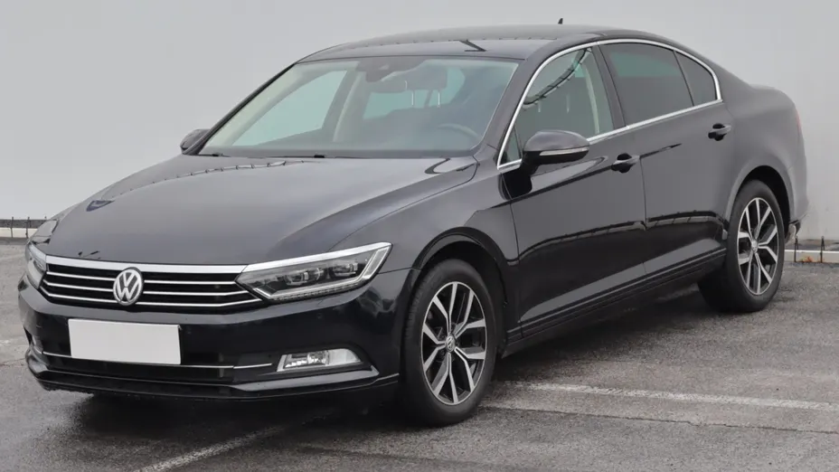 VW Passat -