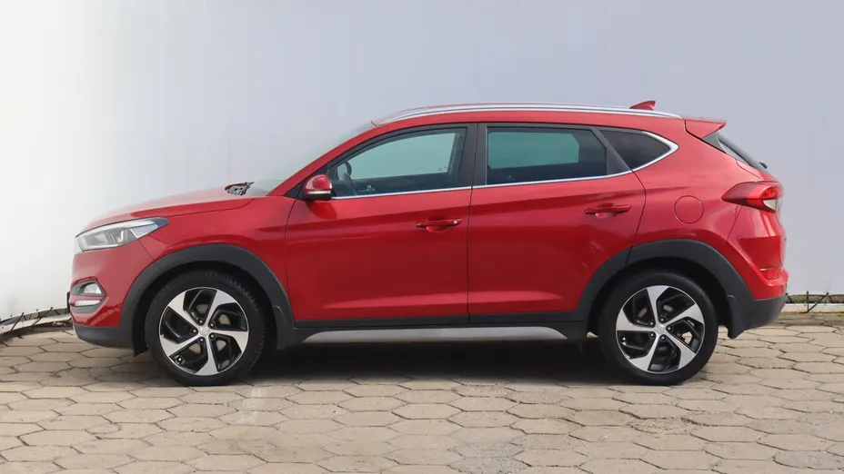 Hyundai Tucson -