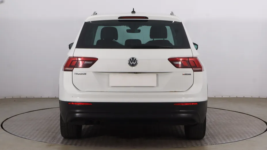 VW Tiguan -