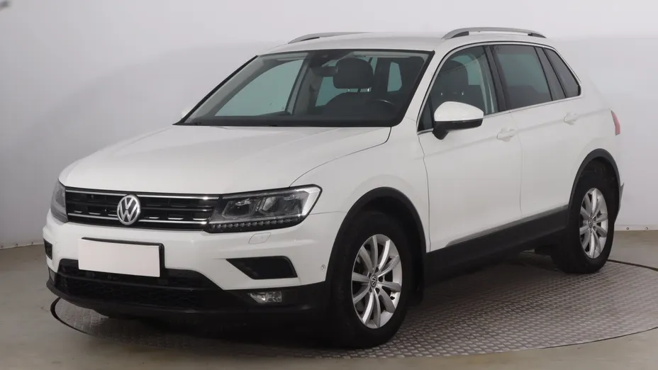 VW Tiguan -
