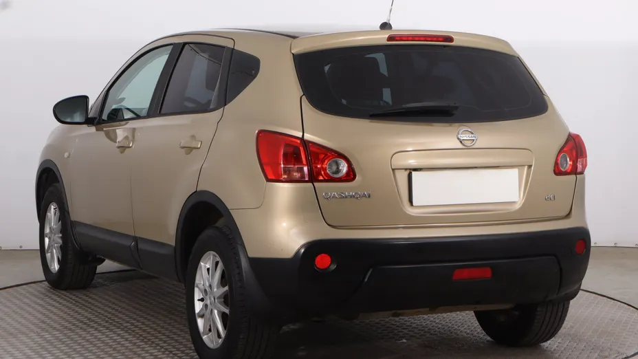 Nissan Qashqai -