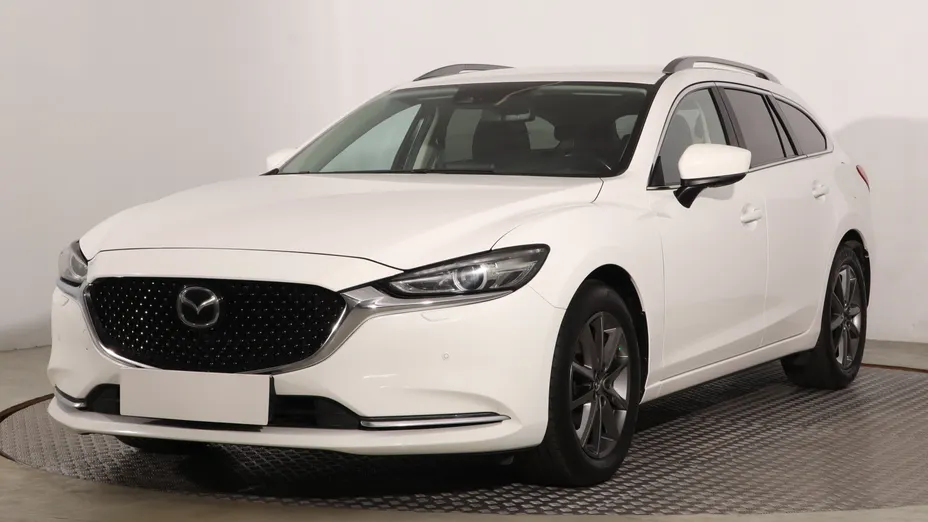Mazda 6 -