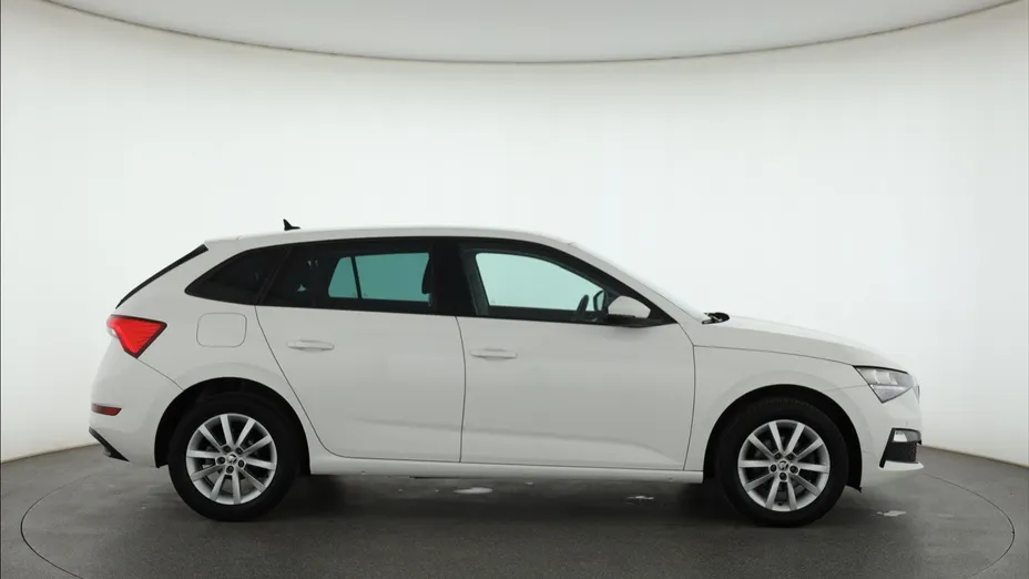 Skoda Scala -