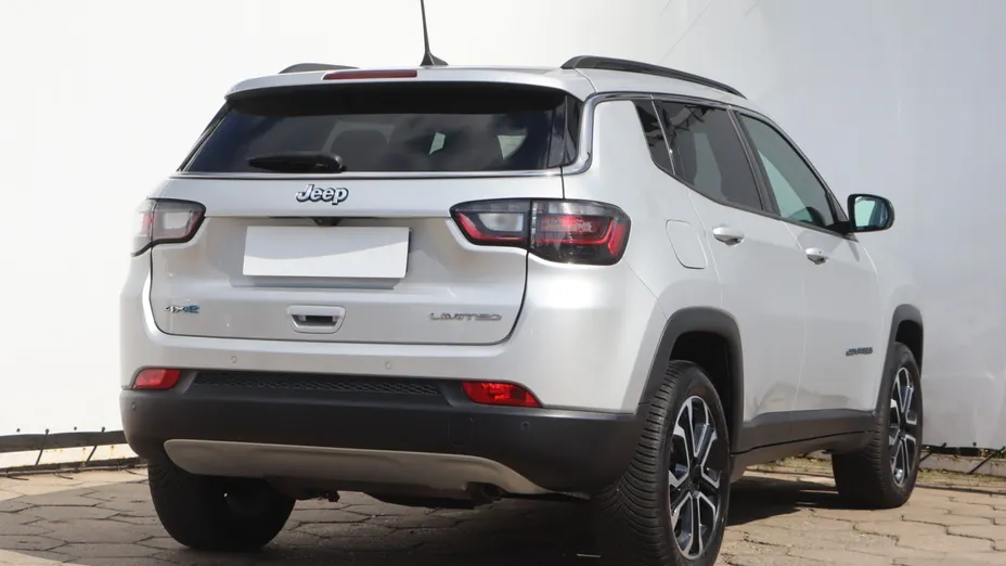 Jeep Compass -