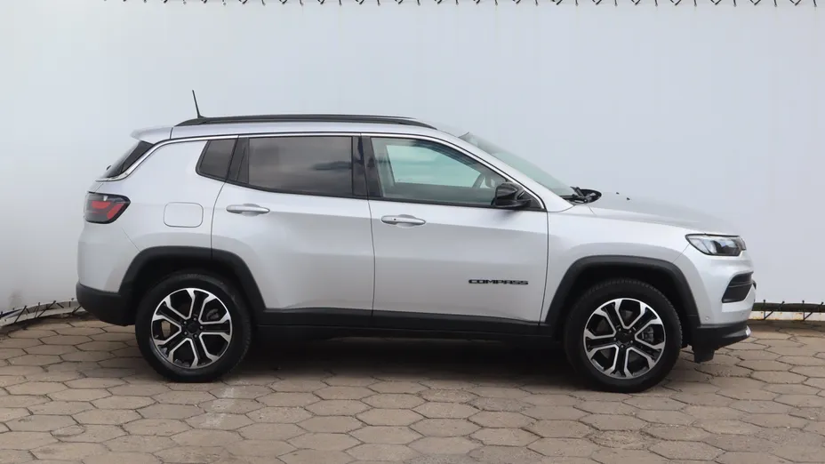 Jeep Compass -