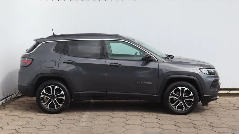 Jeep Compass -
