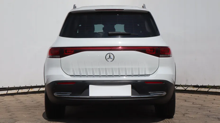Mercedes EQB -