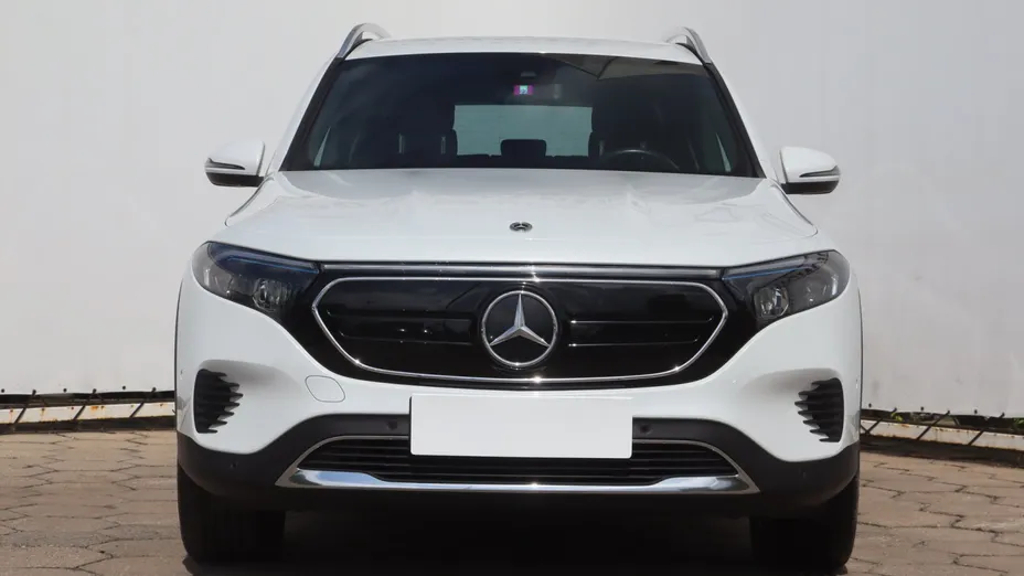 Mercedes EQB -