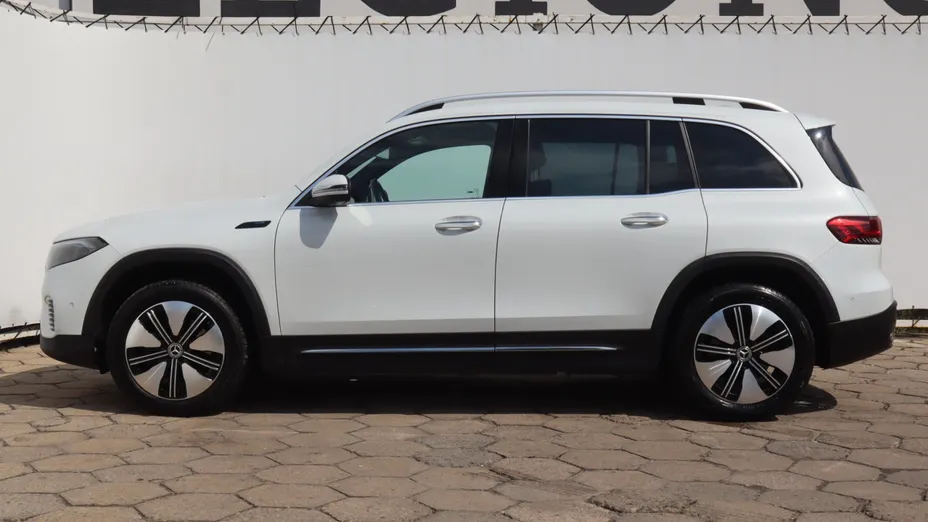 Mercedes EQB -