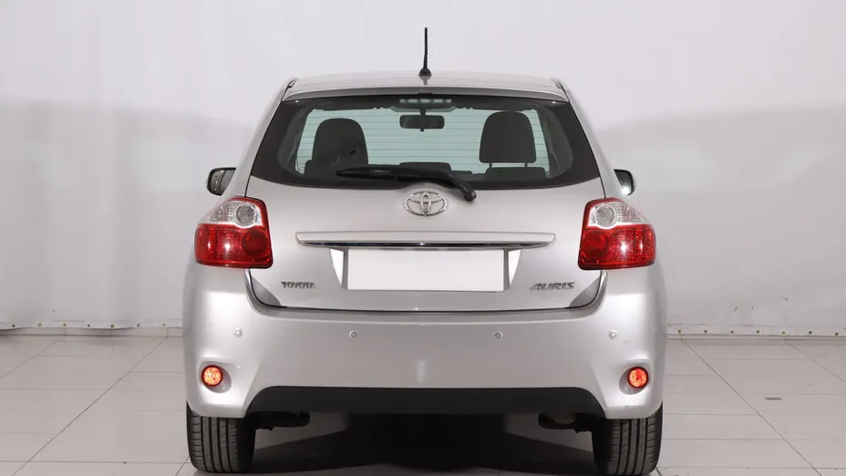 Toyota Auris -