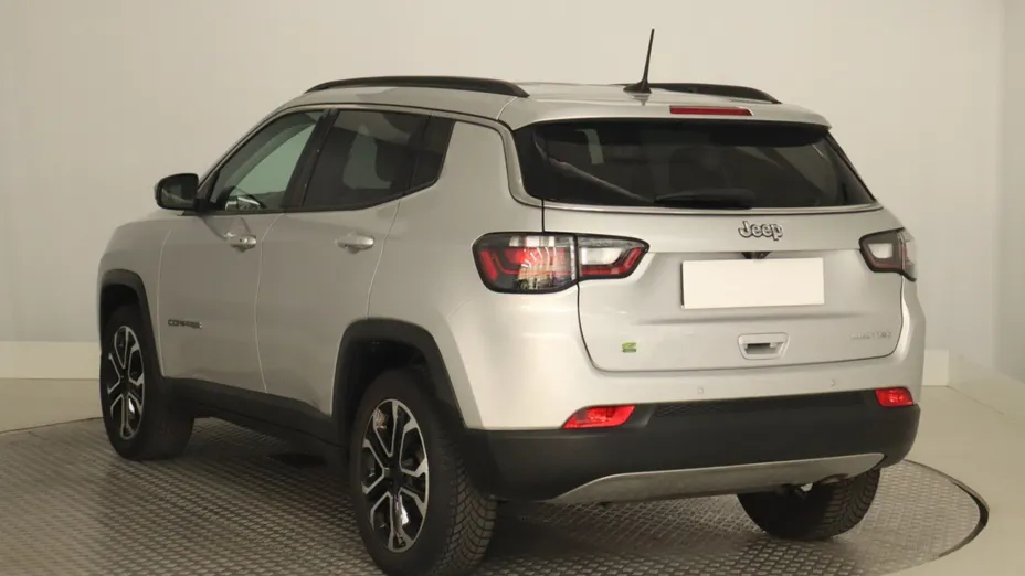 Jeep Compass -