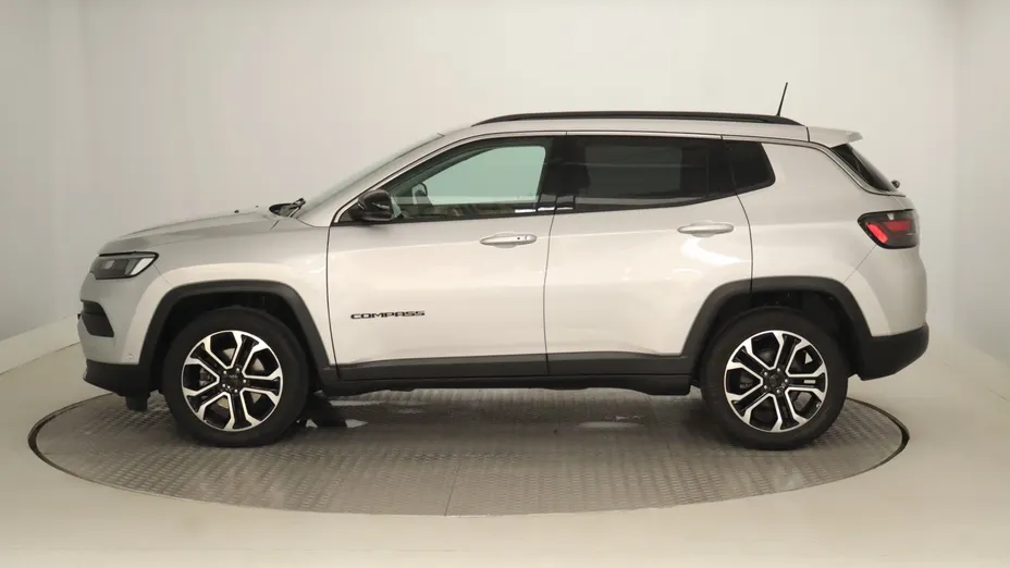 Jeep Compass -