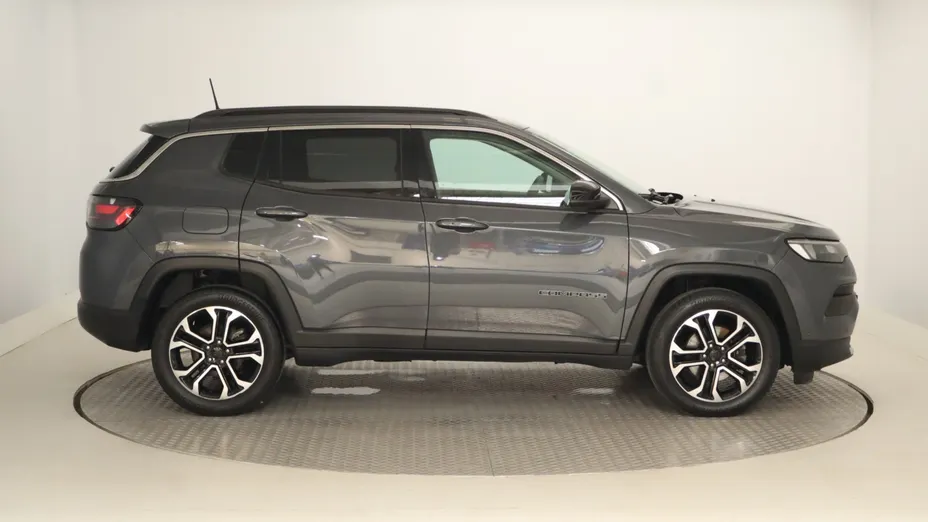Jeep Compass -