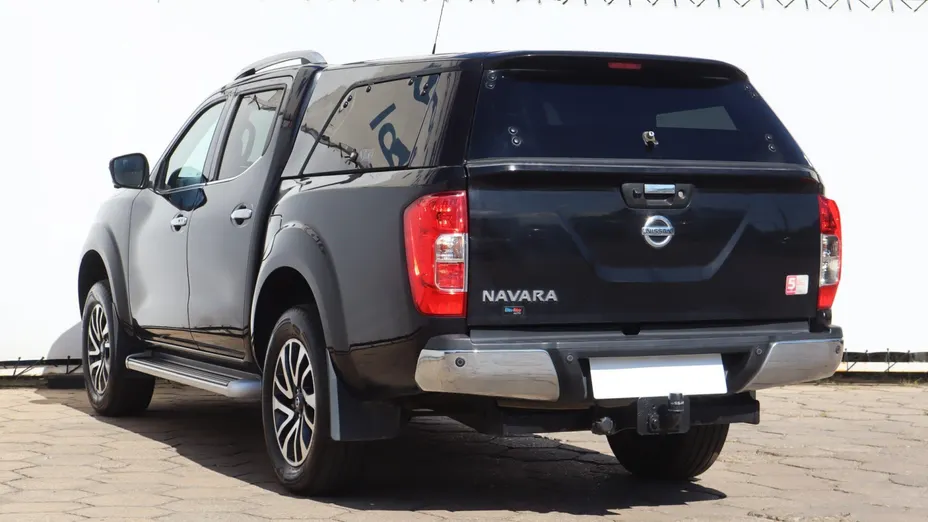 Nissan Navara -