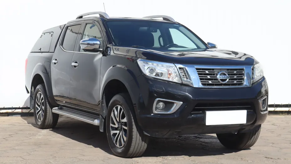 Nissan Navara -