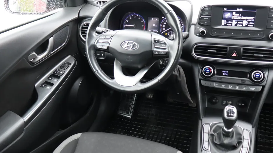 Hyundai Kona -