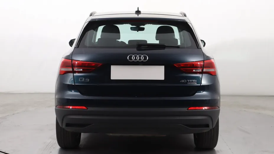 Audi Q3 -