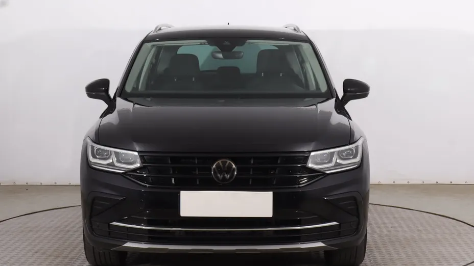 VW Tiguan -