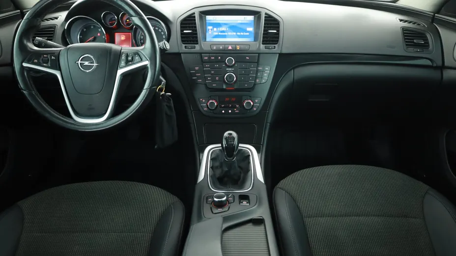 Opel Insignia -