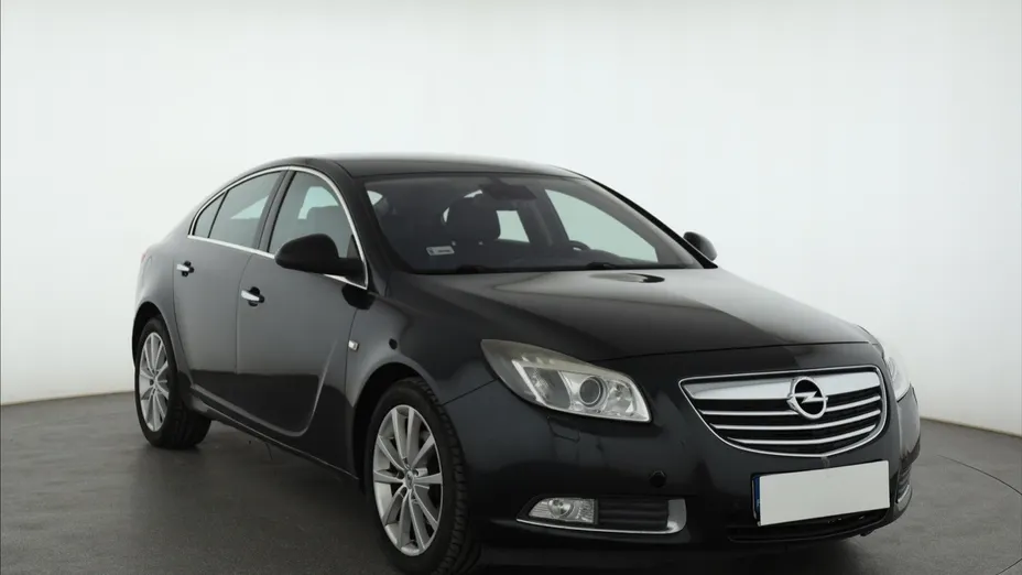Opel Insignia -