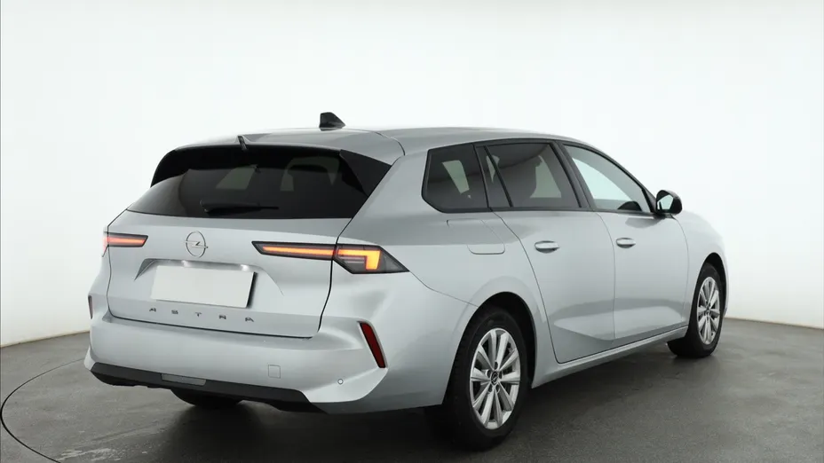Opel Astra -