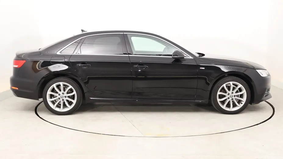 Audi A4 -