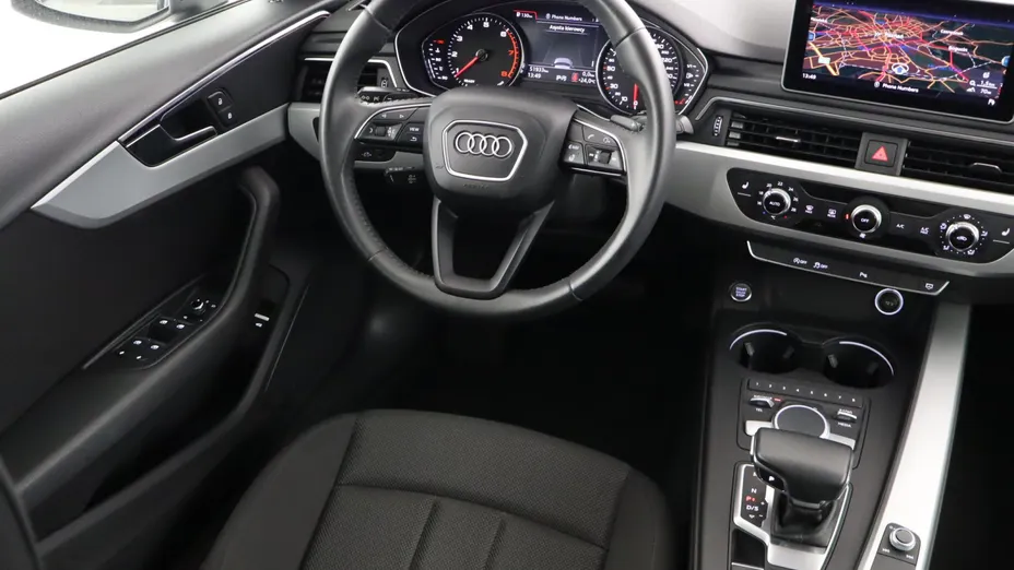 Audi A4 -