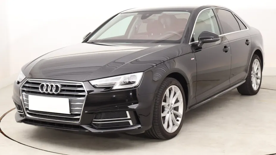 Audi A4 -