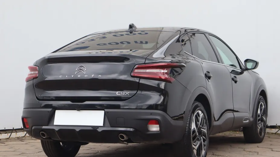 Citroen C4 X -