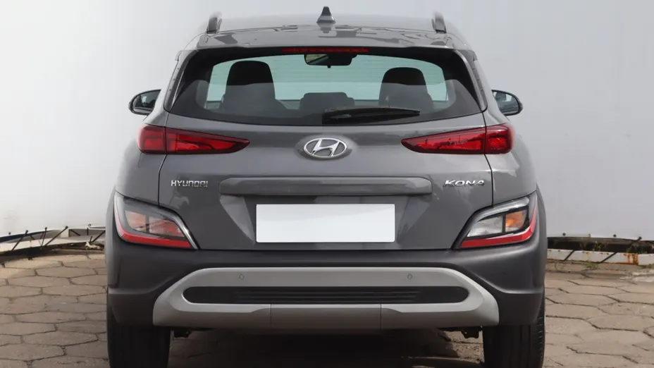 Hyundai Kona -