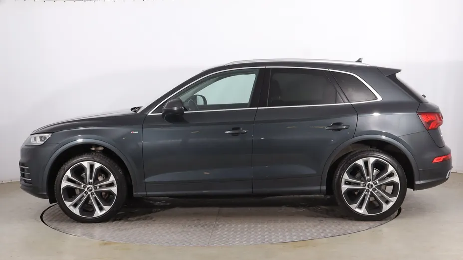 Audi Q5 -
