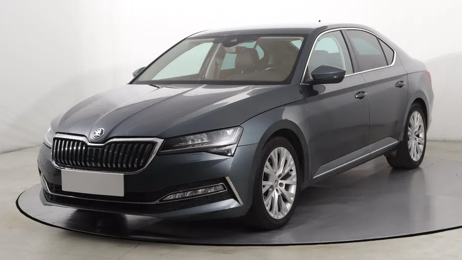Skoda Superb -