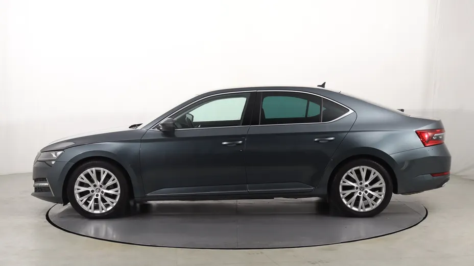 Skoda Superb -