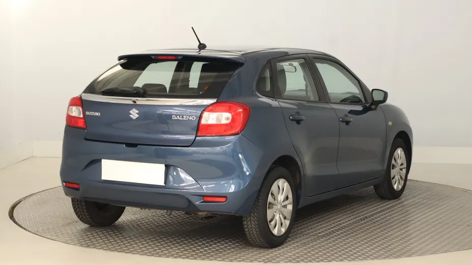 Suzuki Baleno -