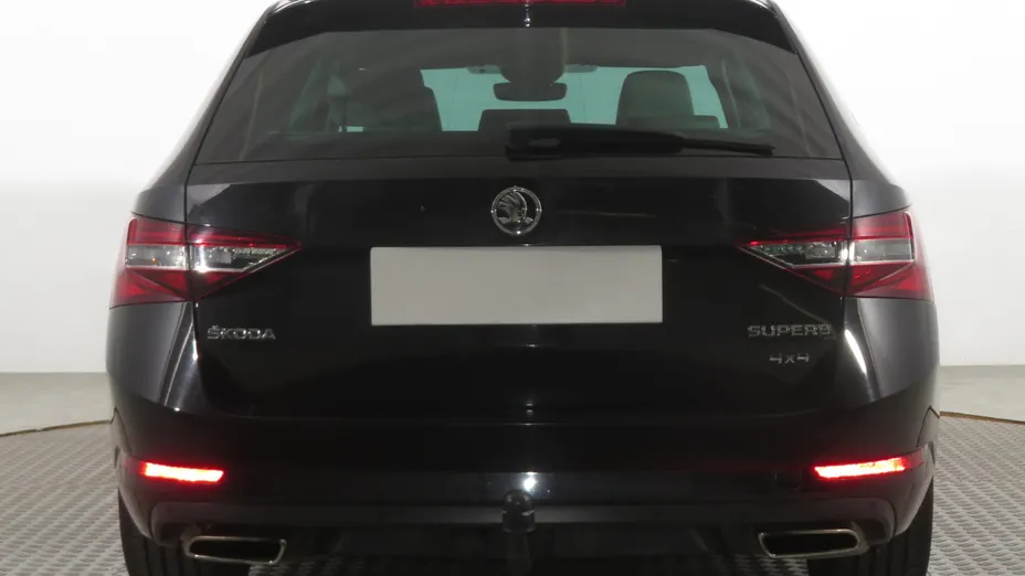 Skoda Superb -