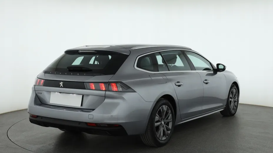Peugeot 508 -