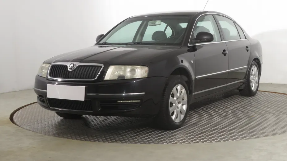 Skoda Superb -