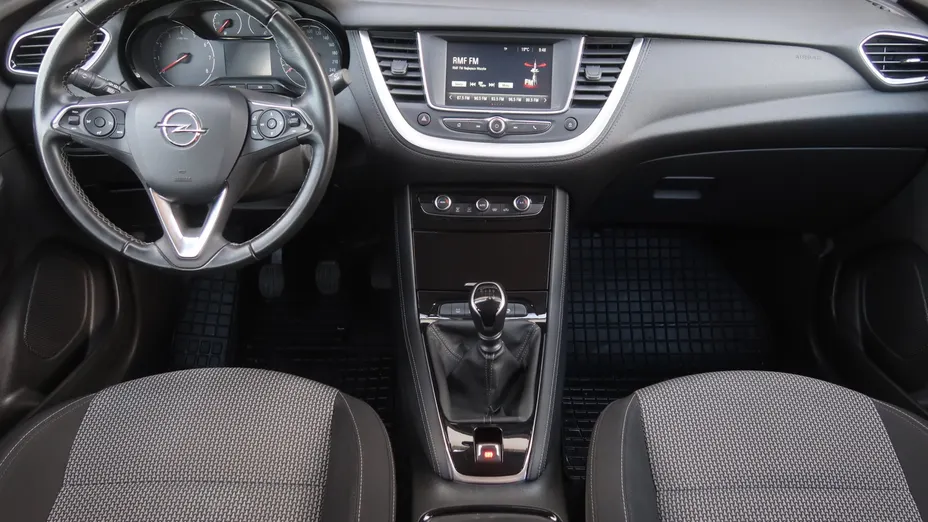 Opel Grandland -