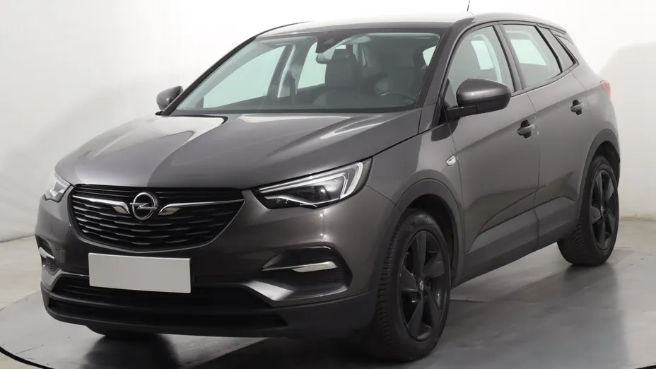 Opel Grandland -