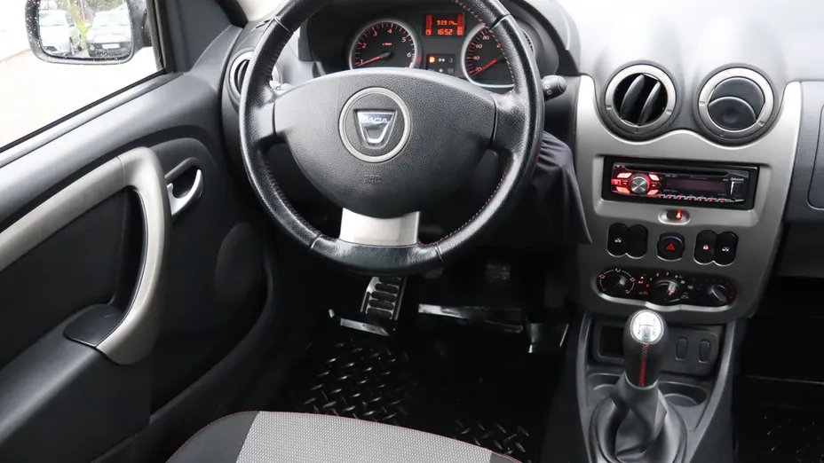 Dacia Duster -