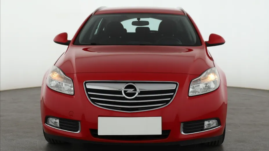 Opel Insignia -
