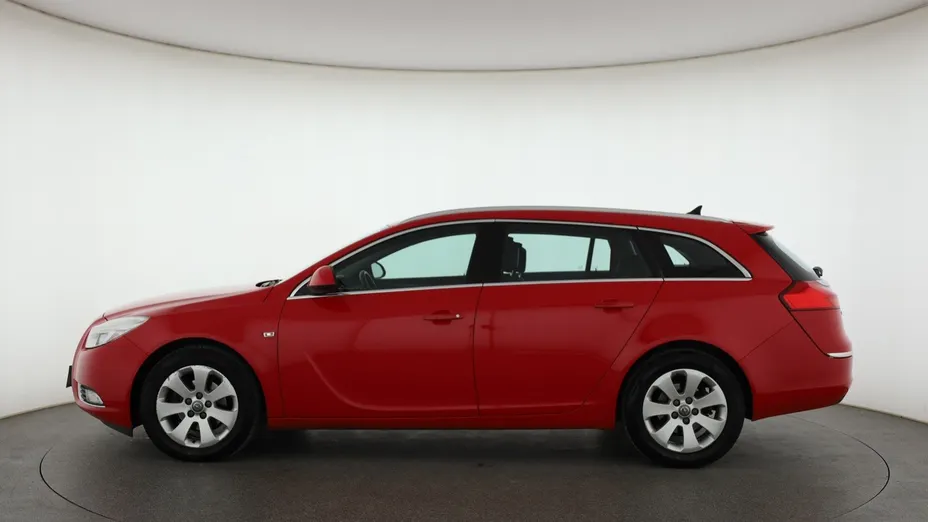 Opel Insignia -