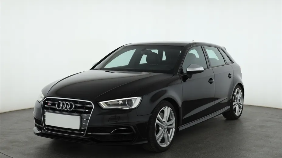 Audi S3 -