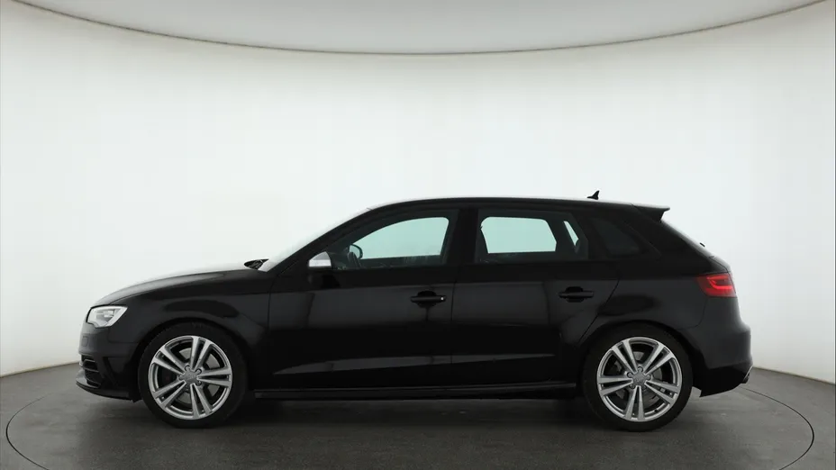 Audi S3 -